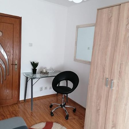 Masaryss Apartament Tulcea Exteriör bild