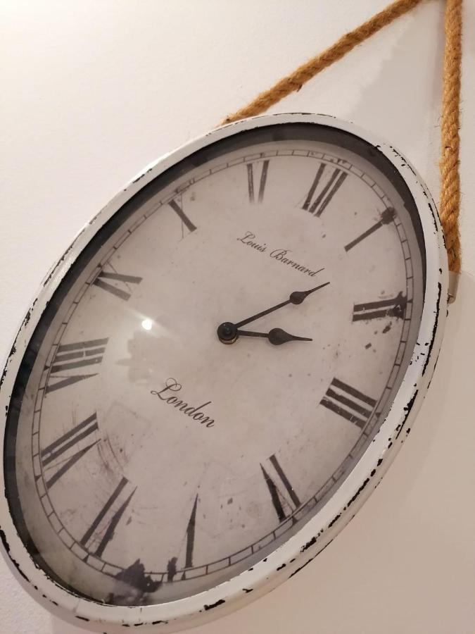 Masaryss Apartament Tulcea Exteriör bild