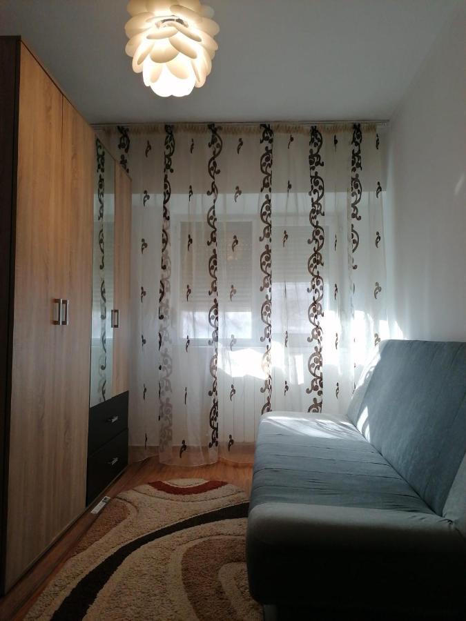 Masaryss Apartament Tulcea Exteriör bild